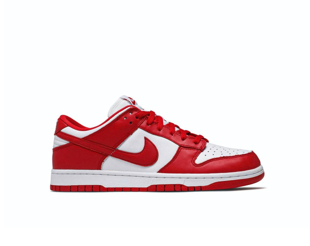 NIKE DUNK LOW SP UNIVERSITY RED - Nikefreakz